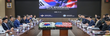 美국방 "韓 핵잠 적극 지원"···트럼프 승인 재확인