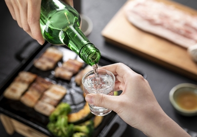 "소주 '이만큼' 마시는 사람 시한폭탄이라는데"···전문가 밝힌 연구 결과 보니