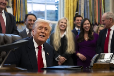 트럼프 "셧다운 합의 수용···오바마케어는 갱단·마약상에 혜택"