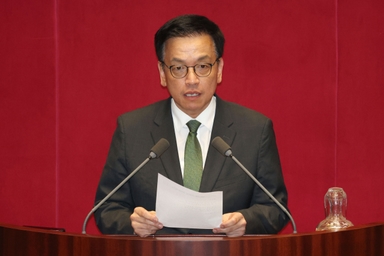 최상목의 뒤늦은 후회 “계엄, 몸으로라도 막았어야 했다"