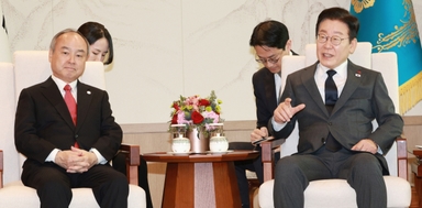 "AI 잠재력 크지만 에너지가 약한 고리"···韓 약점 콕 집은 손정의