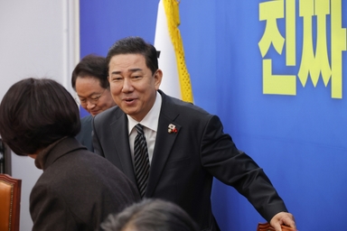 김병기 "국힘 필버, 민생 무시···'간첩법 개정안' 촉구"