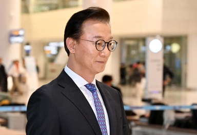 통일교, 전재수 책 1000만원어치 구매 의혹···田 "정상 구매된 것"