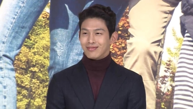 경찰, 가수 UN 출신 최정원 스토킹 혐의로 송치