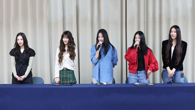 뉴진스 소속사 복귀 선언…어도어 "개별 면담 조율중"