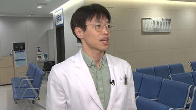 [출근길인터뷰]  "눈부시게 푸른 가을 하늘"…백내장 주의보