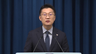 [현장연결] 이 대통령, 중앙노동위원장에 박수근…방사청장 이용철 임명