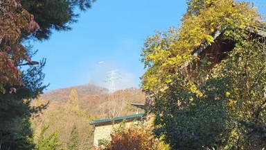 용인 수지구 불곡산 화재…헬기 11대 동원