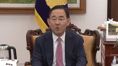 주호영 "윤 전 대통령, 계엄 잘못…탄핵 사유 충분"