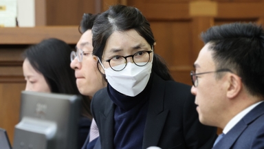 김건희 9번째 특검 소환…사실상 마지막 조사