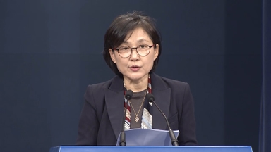 검찰 '중진공 내정의혹' 조현옥 전 인사수석에 징역 1년 구형