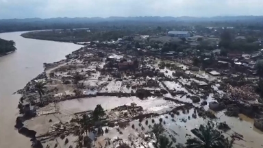 '인니 대홍수' 사망자 1천 명 육박…"구호품 부족"