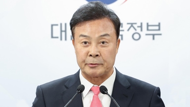 [속보] 김성제 의왕시장 심정지 상태로 발견돼 병원 이송