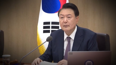 특검 "尹, 권력 독점하려 계엄…미국 대선 직후 노려"