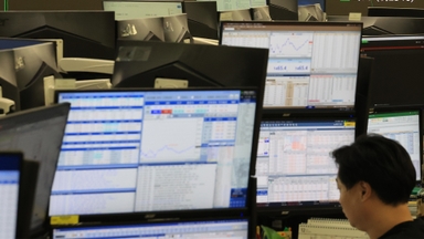 [속보] 코스피 0.07% 오른 4,093.32 개장…코스닥은 하락