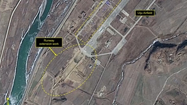 북한, 의주비행장 현대화 착수…"공군력 증강"