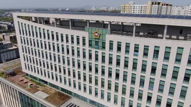 폭행 피한 여자친구 숨지게 한 30대 징역형