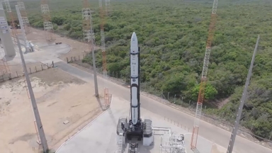 우리나라 첫 상업 발사체 '한빛-나노' 내일 발사