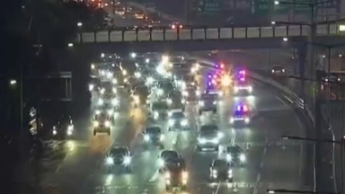 강변북로 성수대교 북단 추돌사고…출근길 정체