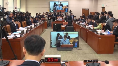 "조작 근절" "입틀막" 법사위 충돌…본회의 전초전