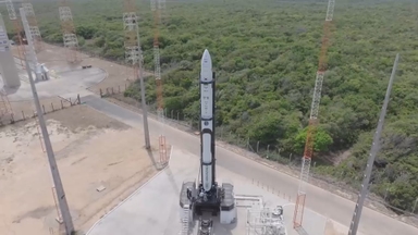 우리나라 첫 상업 발사체 '한빛-나노' 내일 발사