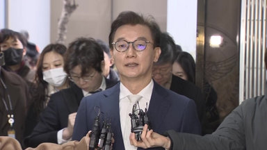 [현장연결] 경찰, 전재수 피의자 소환…'통일교 금품수수' 의혹