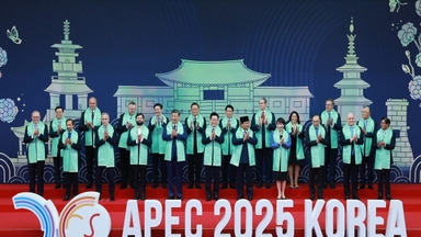 경주 APEC 대단원…"협력 정신의 복원"