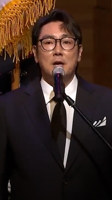 "李정부 지지한 연예인 입틀막"...與 '조진웅 구하기 총력전' 왜