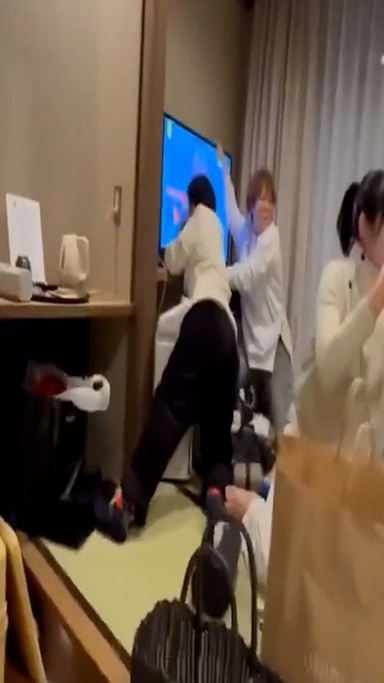 쓰나미 경보 해제, 日한숨 돌렸다…아오모리현 규모 6.4 여진