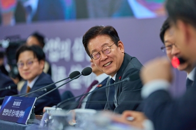 李 '대전·충남 통합론'에 요동치는 충청…여야 수싸움 복잡해졌다