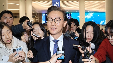 한학자 "민주당 축복 못하겠다"…'양쪽 어프로치' 통일교 변심 왜