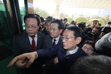 국힘 “대장동 항소 포기, 국정조사·특검 통해 李 탄핵해야”