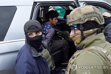 "한사람 때문에"…美주방위군 총격사건 후 아프간인들 불안고조