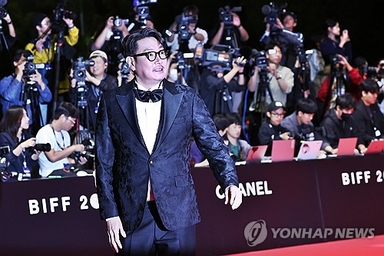 단죄와 포용 사이…'스타'가 된 소년범, 죗값은 어디까지