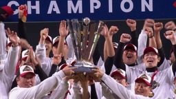 LG, 2년 만에 통합 우승...'5할' 김현수, MVP