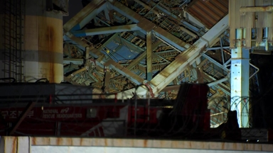 울산 화력발전소 구조물 붕괴로 3명 사망...사흘째 수색