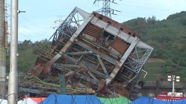 울산 화력발전소 붕괴로 매몰자 수색..."4·6호기 해체 결정"