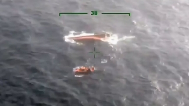 군산 어청도 중국 어선 침몰 '9명 실종'...수색 작업 총력