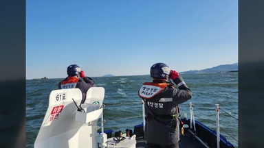 "사람 없는 고무보트가 바다에"...60대 숨진 채 발견