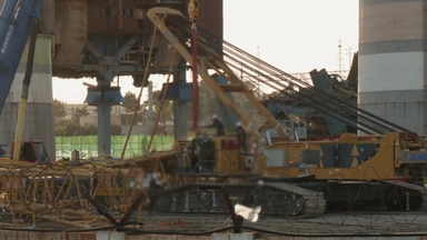 붕괴한 화력발전소 옆 타워 2기 조만간 해체 시작