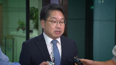 '항소 포기' 노만석, 거취 표명할까...잠시 뒤 출근