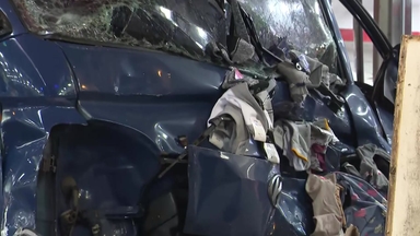 CCTV 속 화물차, 갑자기 '급가속'..."페달 오조작 추정"