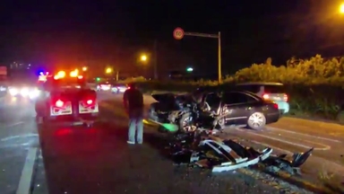 전주 도로에서 차량 3대 충돌...1명 사망·4명 부상