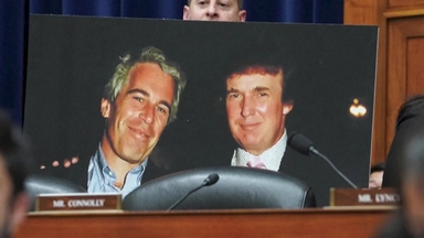 '엡스타인 파일' 공개 법안 압도적 가결..."트럼프 철권 통치 약화"