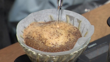 "몸집 키우는 디카페인"...표시 기준·가격은 숙제