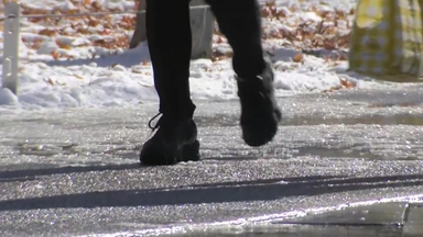 [날씨] 빙판 얼었다 녹기 반복 '미끄럼' 주의...주말 추위 풀려