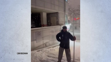 임영웅, 폭설에 삽 들고 "제설도 작전이다" [앵커리포트]