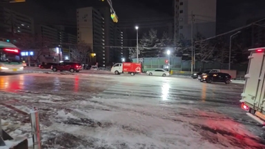 1년 전 약속 무색...수도권 '첫눈에 마비' 반복