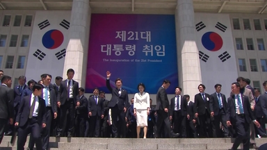 '취임 6개월' 성과 알린다...외교·경제 회복에 방점