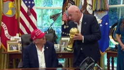 "트럼프 정치 쇼로 변질된 추첨식"...FIFA 비판 잇따라